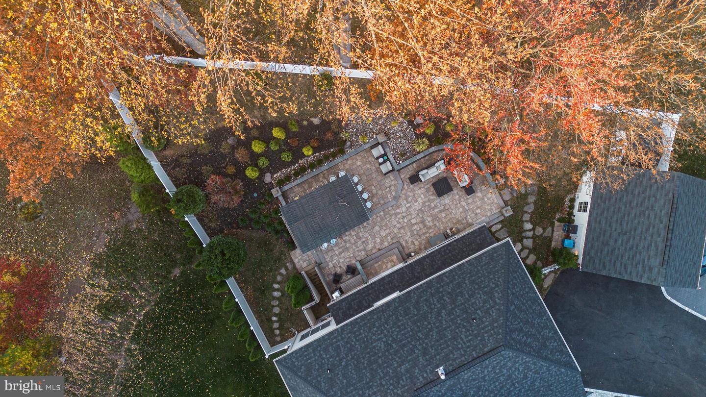 12882 CROUCH DR, FAIRFAX, Virginia 22030, 5 Bedrooms Bedrooms, ,4 BathroomsBathrooms,Residential,For sale,12882 CROUCH DR,VAFX2278164 MLS # VAFX2278164 12882 CROUCH DR, FAIRFAX, Virginia 22030, 5 Bedrooms Bedrooms, ,4 BathroomsBathrooms,Residential,For sale,12882 CROUCH DR,VAFX2278164 MLS # VAFX2278164