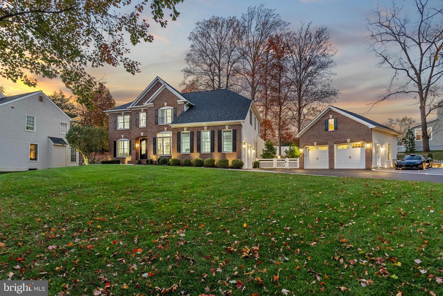 12882 CROUCH DR, FAIRFAX, Virginia 22030, 5 Bedrooms Bedrooms, ,4 BathroomsBathrooms,Residential,For sale,12882 CROUCH DR,VAFX2278164 MLS # VAFX2278164 12882 CROUCH DR, FAIRFAX, Virginia 22030, 5 Bedrooms Bedrooms, ,4 BathroomsBathrooms,Residential,For sale,12882 CROUCH DR,VAFX2278164 MLS # VAFX2278164