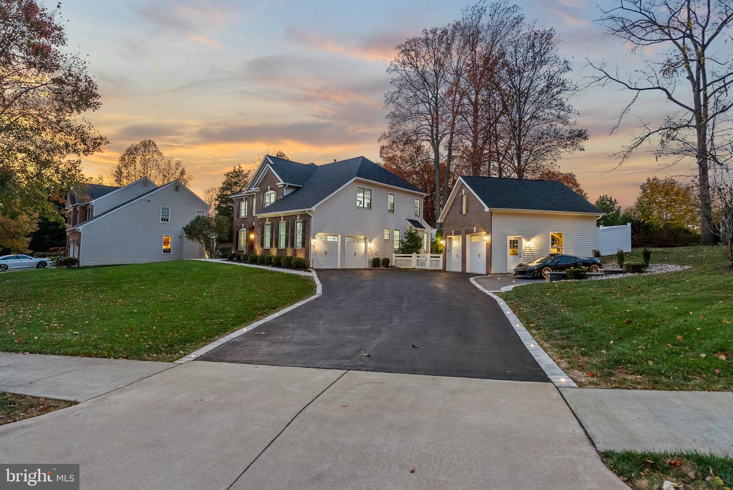 12882 CROUCH DR, FAIRFAX, Virginia 22030, 5 Bedrooms Bedrooms, ,4 BathroomsBathrooms,Residential,For sale,12882 CROUCH DR,VAFX2278164 MLS # VAFX2278164 12882 CROUCH DR, FAIRFAX, Virginia 22030, 5 Bedrooms Bedrooms, ,4 BathroomsBathrooms,Residential,For sale,12882 CROUCH DR,VAFX2278164 MLS # VAFX2278164