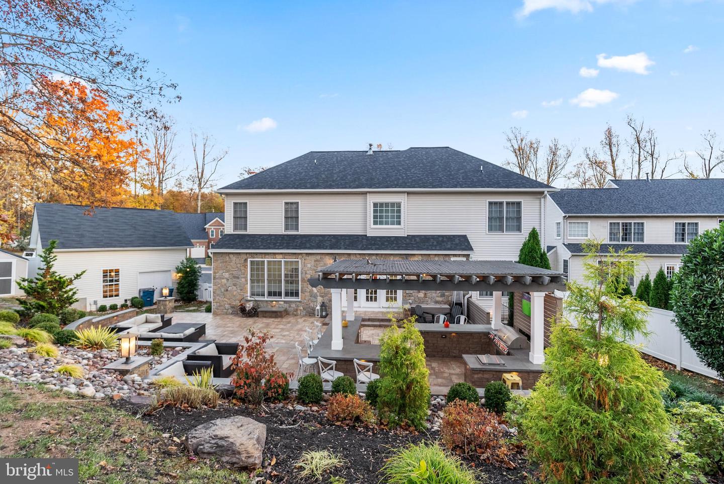 12882 CROUCH DR, FAIRFAX, Virginia 22030, 5 Bedrooms Bedrooms, ,4 BathroomsBathrooms,Residential,For sale,12882 CROUCH DR,VAFX2278164 MLS # VAFX2278164 12882 CROUCH DR, FAIRFAX, Virginia 22030, 5 Bedrooms Bedrooms, ,4 BathroomsBathrooms,Residential,For sale,12882 CROUCH DR,VAFX2278164 MLS # VAFX2278164