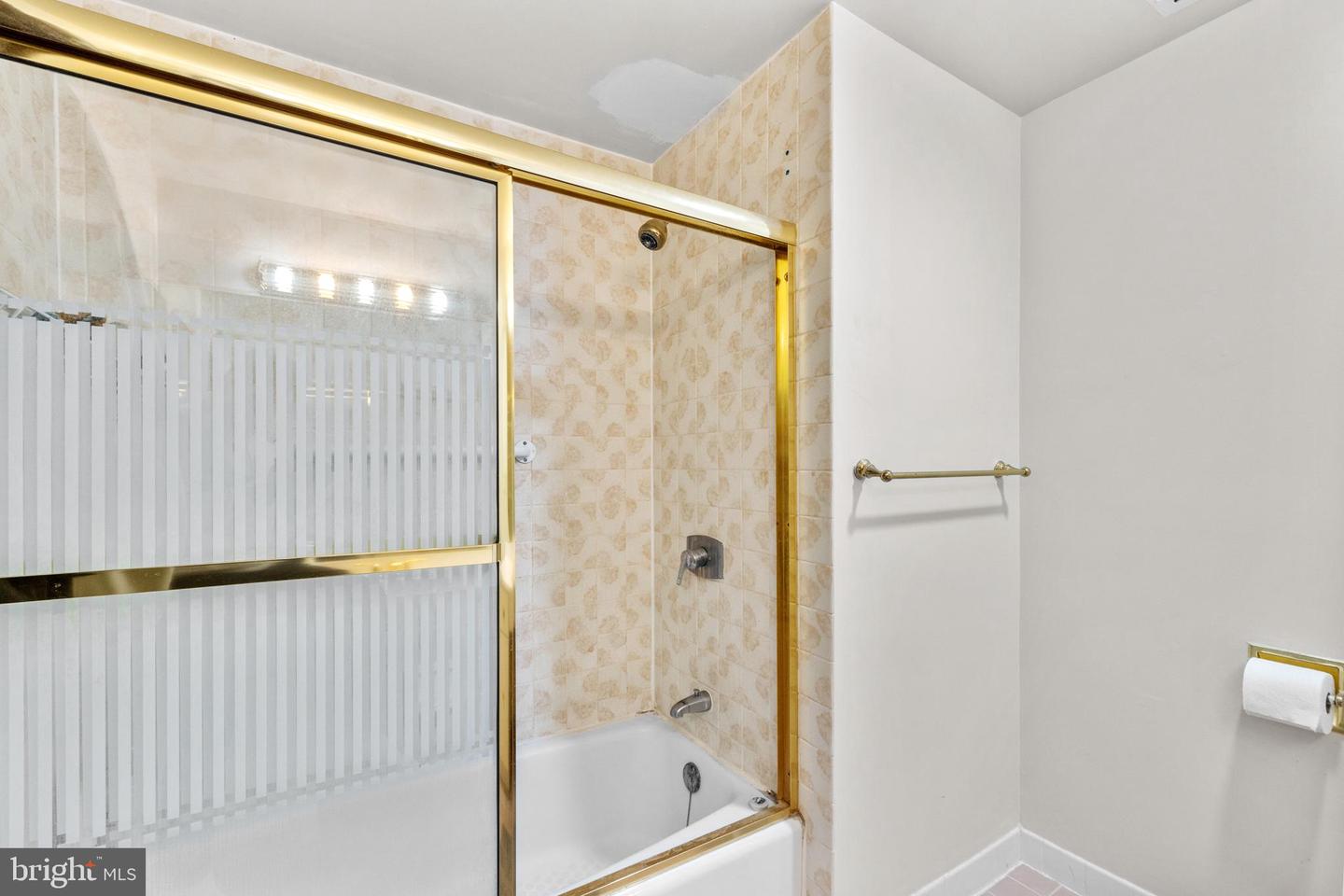 3701 S GEORGE MASON DR #2317N, FALLS CHURCH, Virginia 22041, 2 Bedrooms Bedrooms, ,2 BathroomsBathrooms,Residential,For sale,3701 S GEORGE MASON DR #2317N,VAFX2278204 MLS # VAFX2278204 3701 S GEORGE MASON DR #2317N, FALLS CHURCH, Virginia 22041, 2 Bedrooms Bedrooms, ,2 BathroomsBathrooms,Residential,For sale,3701 S GEORGE MASON DR #2317N,VAFX2278204 MLS # VAFX2278204