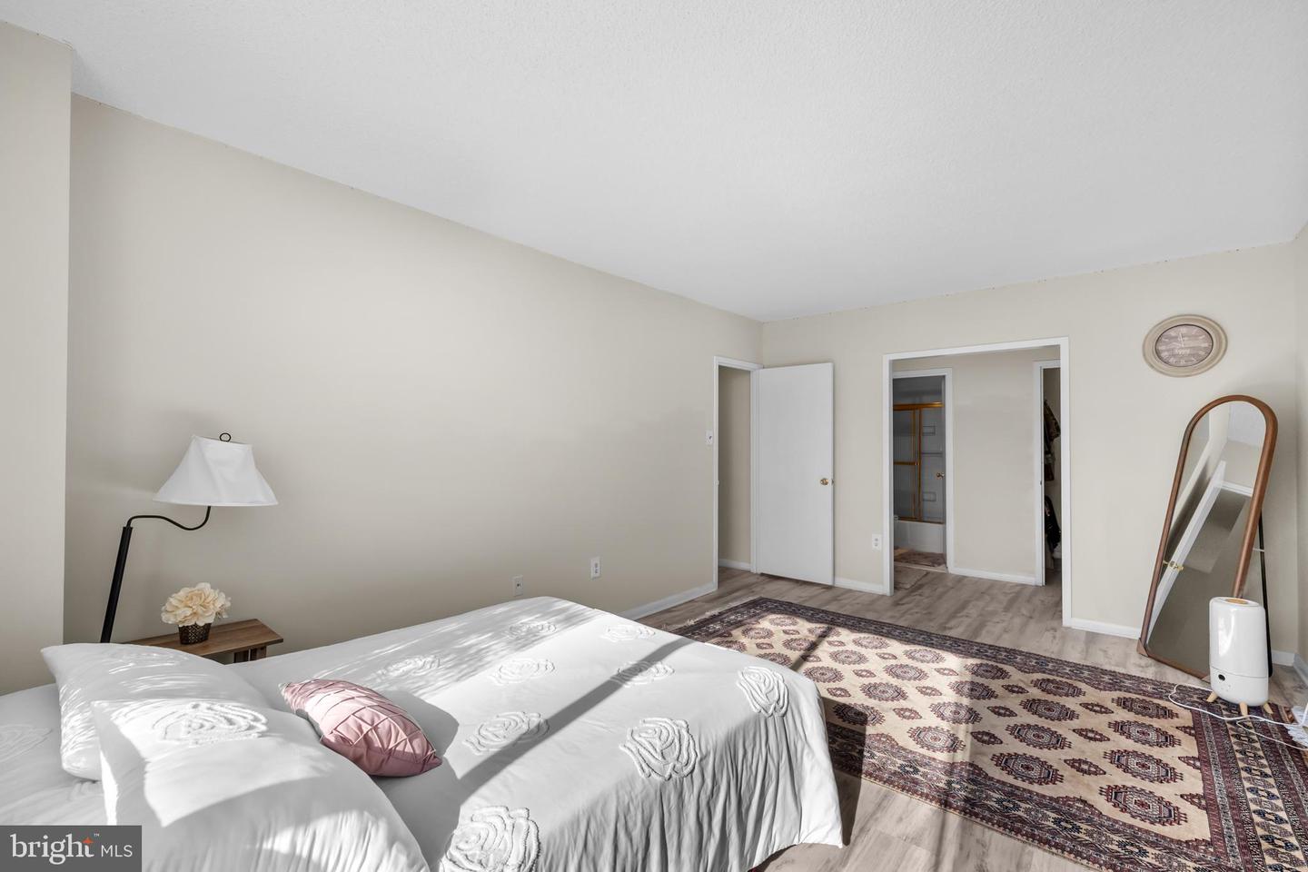 3701 S GEORGE MASON DR #2317N, FALLS CHURCH, Virginia 22041, 2 Bedrooms Bedrooms, ,2 BathroomsBathrooms,Residential,For sale,3701 S GEORGE MASON DR #2317N,VAFX2278204 MLS # VAFX2278204 3701 S GEORGE MASON DR #2317N, FALLS CHURCH, Virginia 22041, 2 Bedrooms Bedrooms, ,2 BathroomsBathrooms,Residential,For sale,3701 S GEORGE MASON DR #2317N,VAFX2278204 MLS # VAFX2278204