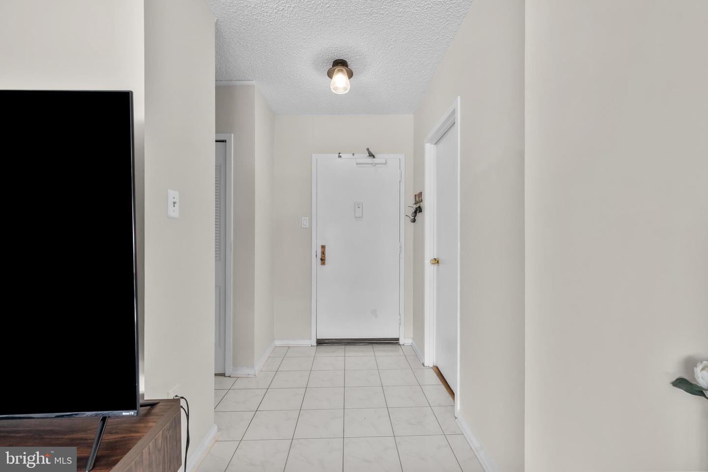 3701 S GEORGE MASON DR #2317N, FALLS CHURCH, Virginia 22041, 2 Bedrooms Bedrooms, ,2 BathroomsBathrooms,Residential,For sale,3701 S GEORGE MASON DR #2317N,VAFX2278204 MLS # VAFX2278204 3701 S GEORGE MASON DR #2317N, FALLS CHURCH, Virginia 22041, 2 Bedrooms Bedrooms, ,2 BathroomsBathrooms,Residential,For sale,3701 S GEORGE MASON DR #2317N,VAFX2278204 MLS # VAFX2278204