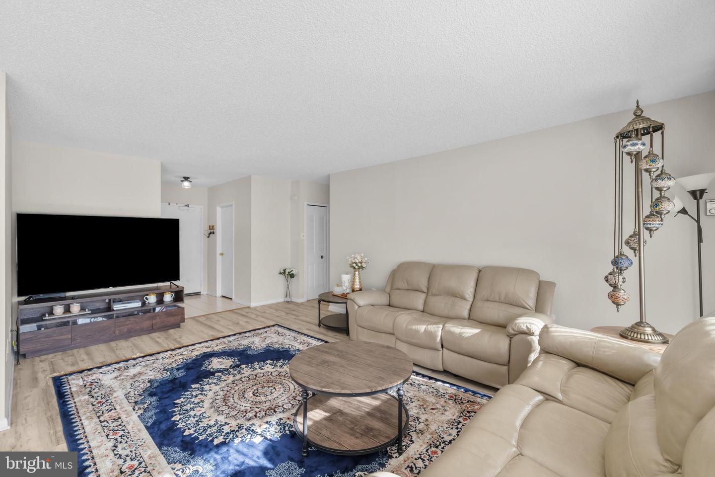 3701 S GEORGE MASON DR #2317N, FALLS CHURCH, Virginia 22041, 2 Bedrooms Bedrooms, ,2 BathroomsBathrooms,Residential,For sale,3701 S GEORGE MASON DR #2317N,VAFX2278204 MLS # VAFX2278204 3701 S GEORGE MASON DR #2317N, FALLS CHURCH, Virginia 22041, 2 Bedrooms Bedrooms, ,2 BathroomsBathrooms,Residential,For sale,3701 S GEORGE MASON DR #2317N,VAFX2278204 MLS # VAFX2278204