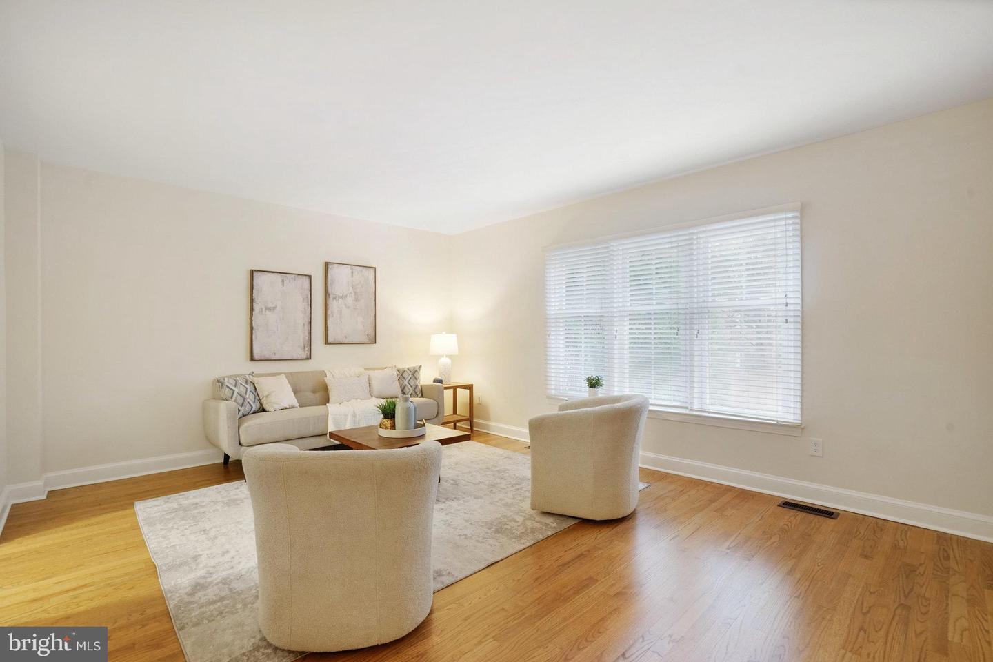 3135 14TH ST S, ARLINGTON, Virginia 22204, 4 Bedrooms Bedrooms, ,3 BathroomsBathrooms,Residential,For sale,3135 14TH ST S,VAAR2065816 MLS # VAAR2065816 3135 14TH ST S, ARLINGTON, Virginia 22204, 4 Bedrooms Bedrooms, ,3 BathroomsBathrooms,Residential,For sale,3135 14TH ST S,VAAR2065816 MLS # VAAR2065816