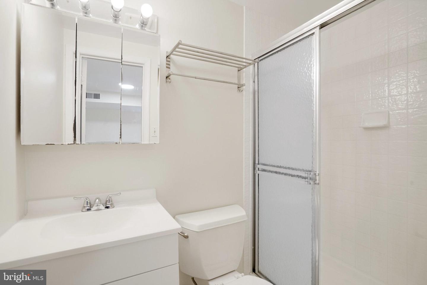 3135 14TH ST S, ARLINGTON, Virginia 22204, 4 Bedrooms Bedrooms, ,3 BathroomsBathrooms,Residential,For sale,3135 14TH ST S,VAAR2065816 MLS # VAAR2065816 3135 14TH ST S, ARLINGTON, Virginia 22204, 4 Bedrooms Bedrooms, ,3 BathroomsBathrooms,Residential,For sale,3135 14TH ST S,VAAR2065816 MLS # VAAR2065816