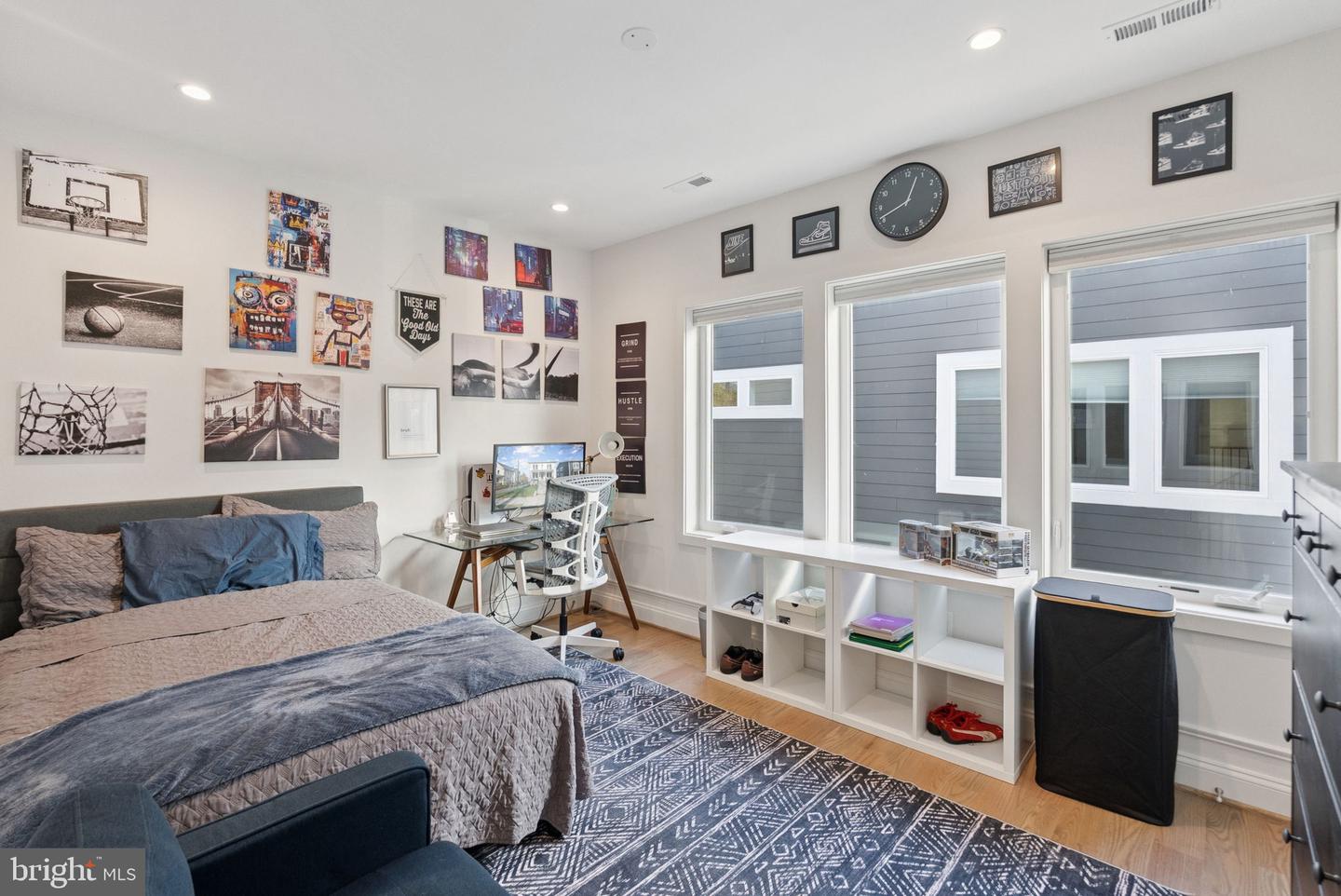 1708 LAWRENCE ST NE, WASHINGTON, District Of Columbia 20018, 6 Bedrooms Bedrooms, ,4 BathroomsBathrooms,Residential,For sale,1708 LAWRENCE ST NE,DCDC2230954 MLS # DCDC2230954 1708 LAWRENCE ST NE, WASHINGTON, District Of Columbia 20018, 6 Bedrooms Bedrooms, ,4 BathroomsBathrooms,Residential,For sale,1708 LAWRENCE ST NE,DCDC2230954 MLS # DCDC2230954