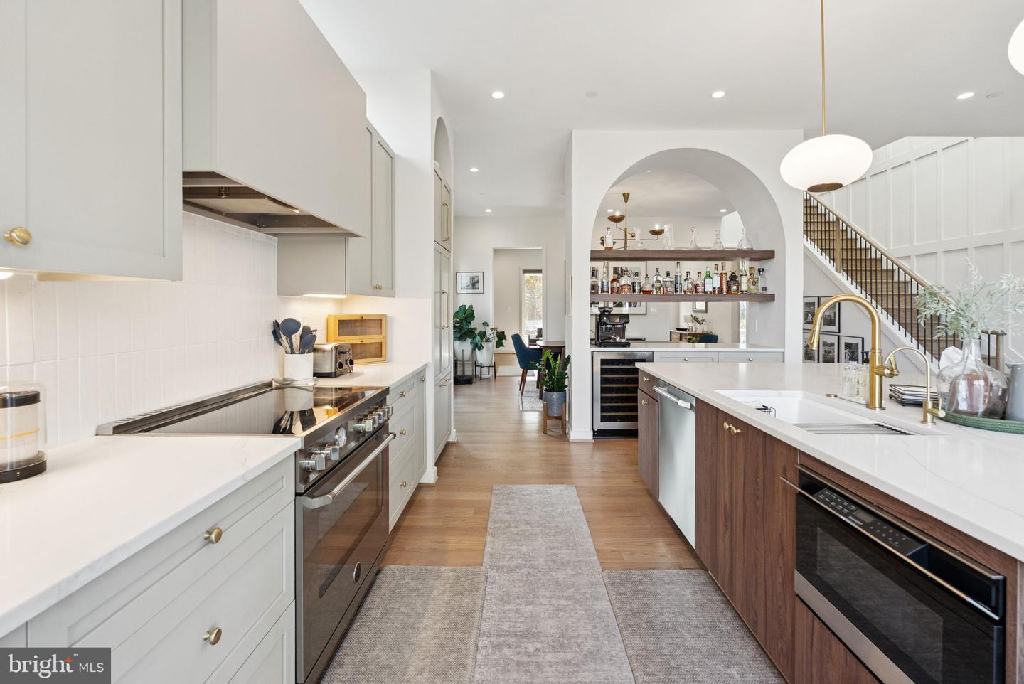 1708 LAWRENCE ST NE, WASHINGTON, District Of Columbia 20018, 6 Bedrooms Bedrooms, ,4 BathroomsBathrooms,Residential,For sale,1708 LAWRENCE ST NE,DCDC2230954 MLS # DCDC2230954 1708 LAWRENCE ST NE, WASHINGTON, District Of Columbia 20018, 6 Bedrooms Bedrooms, ,4 BathroomsBathrooms,Residential,For sale,1708 LAWRENCE ST NE,DCDC2230954 MLS # DCDC2230954