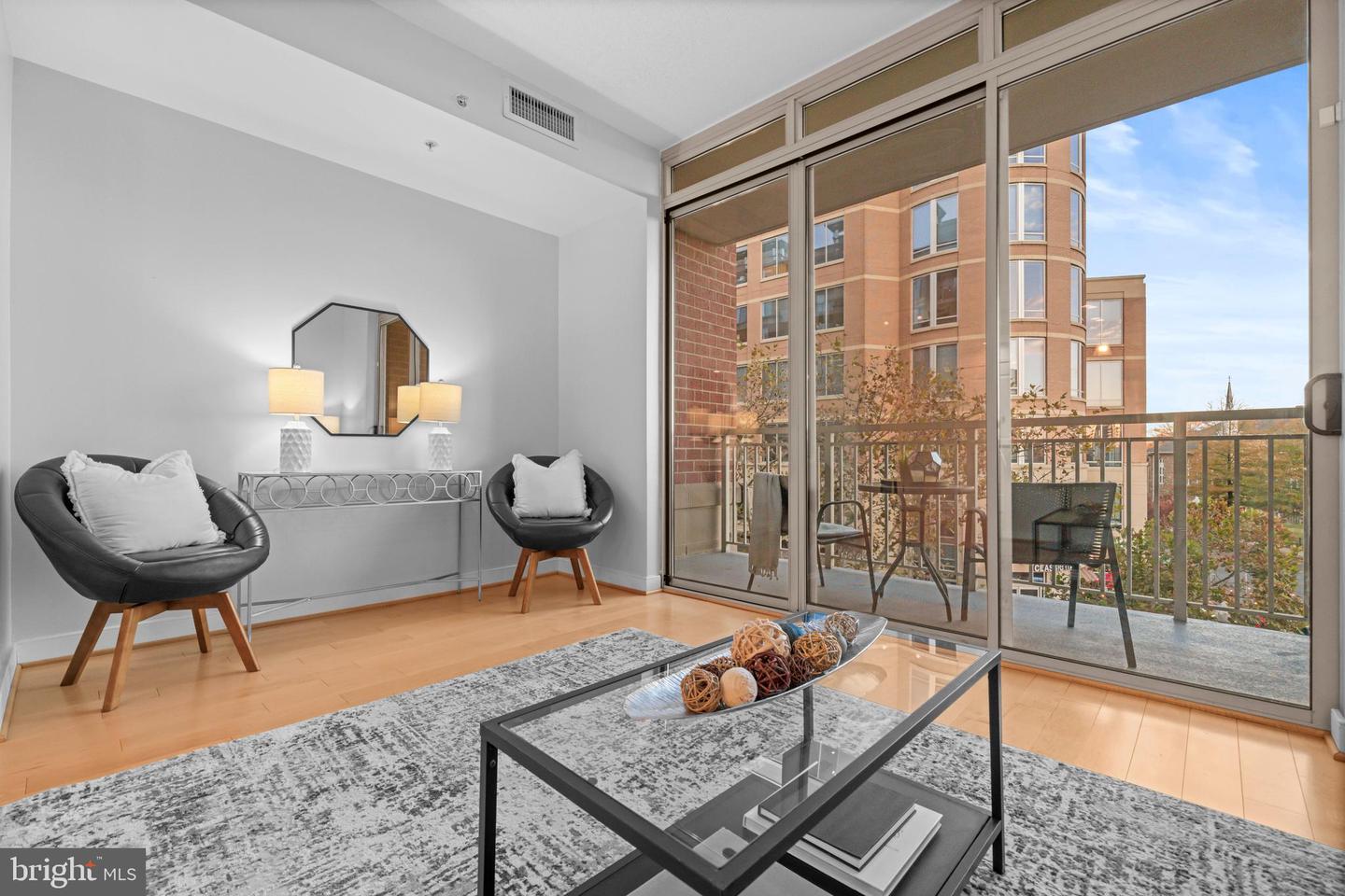 820 N POLLARD ST #307, ARLINGTON, Virginia 22203, 1 Bedroom Bedrooms, ,1 BathroomBathrooms,Residential,For sale,820 N POLLARD ST #307,VAAR2065926 MLS # VAAR2065926 820 N POLLARD ST #307, ARLINGTON, Virginia 22203, 1 Bedroom Bedrooms, ,1 BathroomBathrooms,Residential,For sale,820 N POLLARD ST #307,VAAR2065926 MLS # VAAR2065926