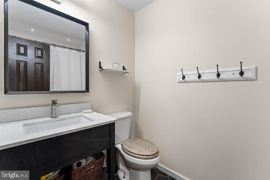 148 OAKWOOD DR, STAFFORD, Virginia 22554, 3 Bedrooms Bedrooms, 6 Rooms Rooms,2 BathroomsBathrooms,Residential,For sale,148 OAKWOOD DR,VAST2044158 MLS # VAST2044158