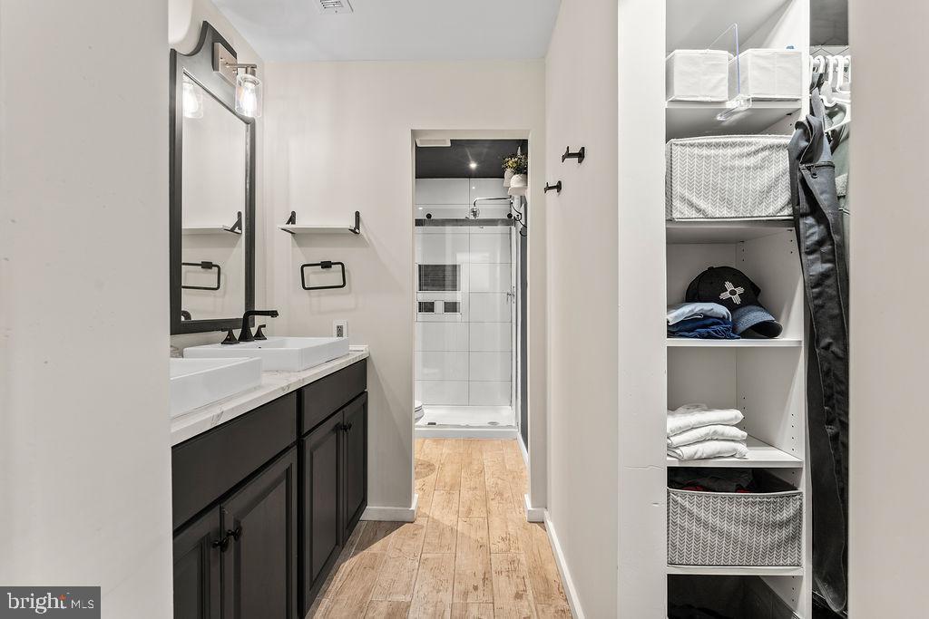 148 OAKWOOD DR, STAFFORD, Virginia 22554, 3 Bedrooms Bedrooms, 6 Rooms Rooms,2 BathroomsBathrooms,Residential,For sale,148 OAKWOOD DR,VAST2044158 MLS # VAST2044158