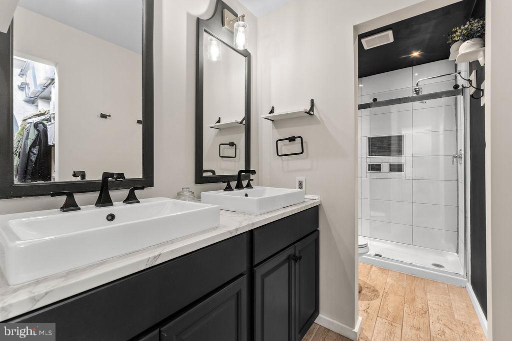 148 OAKWOOD DR, STAFFORD, Virginia 22554, 3 Bedrooms Bedrooms, 6 Rooms Rooms,2 BathroomsBathrooms,Residential,For sale,148 OAKWOOD DR,VAST2044158 MLS # VAST2044158