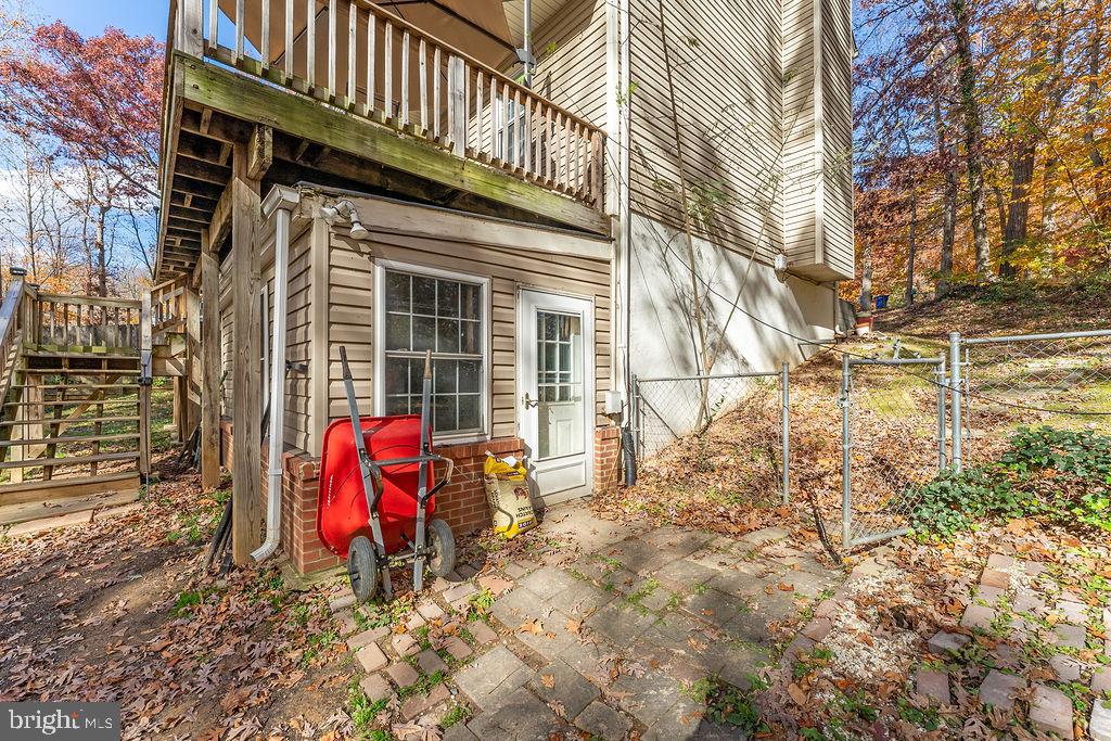 148 OAKWOOD DR, STAFFORD, Virginia 22554, 3 Bedrooms Bedrooms, 6 Rooms Rooms,2 BathroomsBathrooms,Residential,For sale,148 OAKWOOD DR,VAST2044158 MLS # VAST2044158