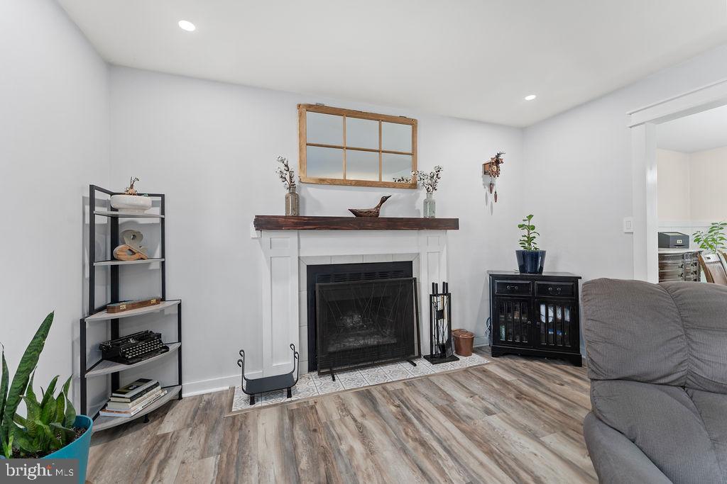 148 OAKWOOD DR, STAFFORD, Virginia 22554, 3 Bedrooms Bedrooms, 6 Rooms Rooms,2 BathroomsBathrooms,Residential,For sale,148 OAKWOOD DR,VAST2044158 MLS # VAST2044158