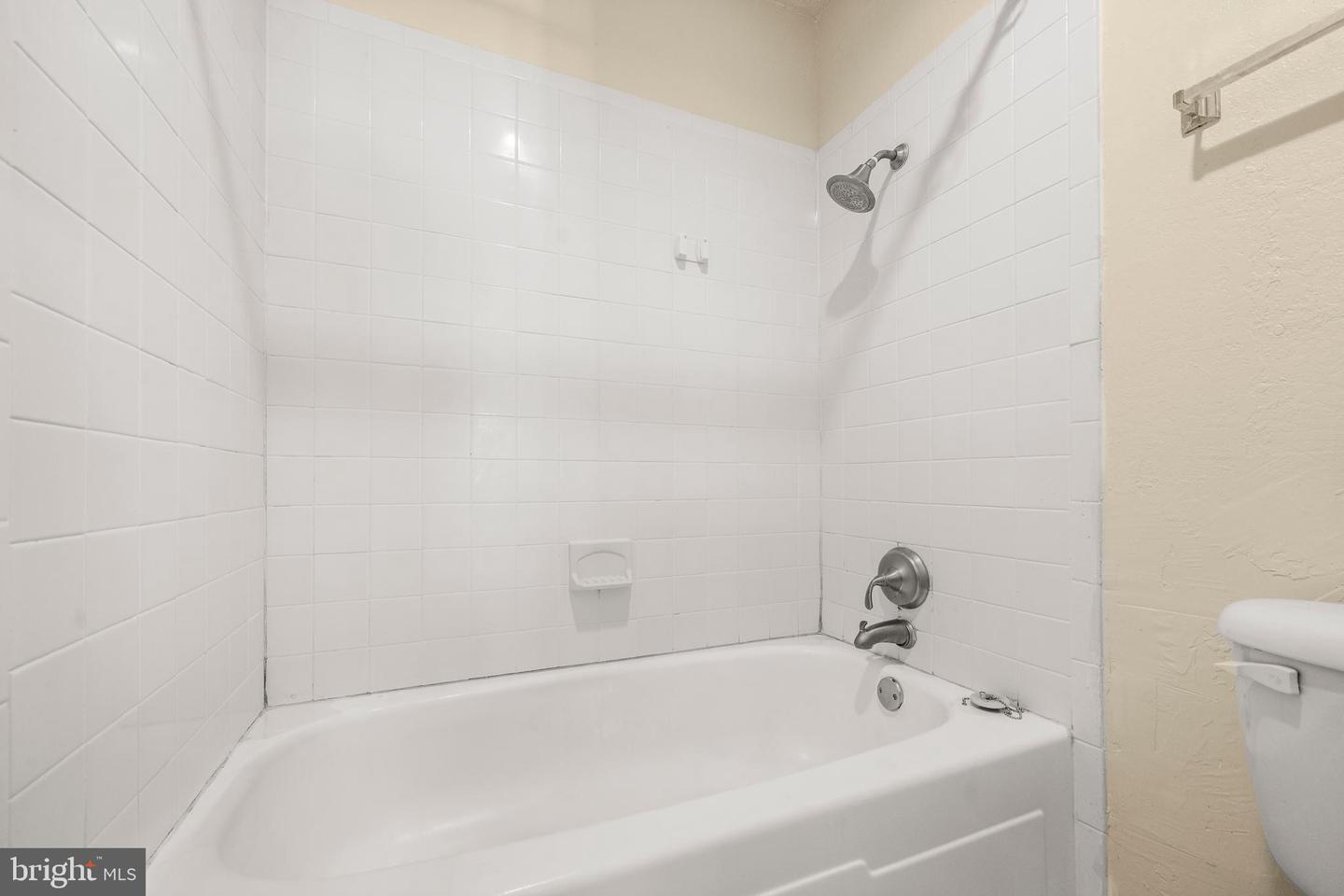 75 S REYNOLDS ST #413, ALEXANDRIA, Virginia 22304, 1 Bedroom Bedrooms, ,1 BathroomBathrooms,Residential,For sale,75 S REYNOLDS ST #413,VAAX2051676 MLS # VAAX2051676 75 S REYNOLDS ST #413, ALEXANDRIA, Virginia 22304, 1 Bedroom Bedrooms, ,1 BathroomBathrooms,Residential,For sale,75 S REYNOLDS ST #413,VAAX2051676 MLS # VAAX2051676
