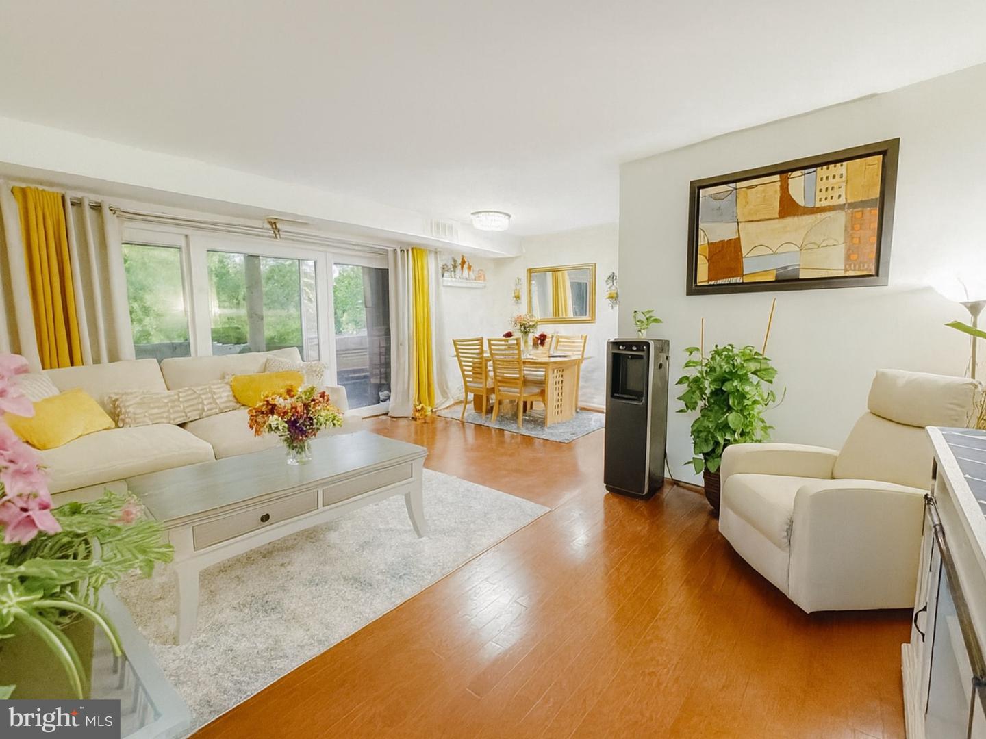 7322 ROUTE 29 #22/103, FALLS CHURCH, Virginia 22046, 2 Bedrooms Bedrooms, ,1 BathroomBathrooms,Residential,For sale,7322 ROUTE 29 #22/103,VAFX2278586 MLS # VAFX2278586 7322 ROUTE 29 #22/103, FALLS CHURCH, Virginia 22046, 2 Bedrooms Bedrooms, ,1 BathroomBathrooms,Residential,For sale,7322 ROUTE 29 #22/103,VAFX2278586 MLS # VAFX2278586