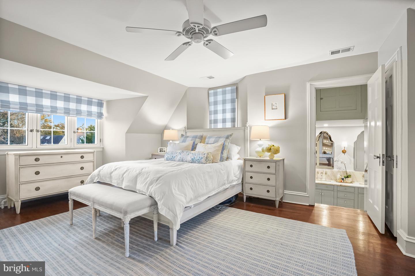 4922 ALBEMARLE ST NW, WASHINGTON, District Of Columbia 20016, 3 Bedrooms Bedrooms, ,3 BathroomsBathrooms,Residential,For sale,4922 ALBEMARLE ST NW,DCDC2231336 MLS # DCDC2231336 4922 ALBEMARLE ST NW, WASHINGTON, District Of Columbia 20016, 3 Bedrooms Bedrooms, ,3 BathroomsBathrooms,Residential,For sale,4922 ALBEMARLE ST NW,DCDC2231336 MLS # DCDC2231336