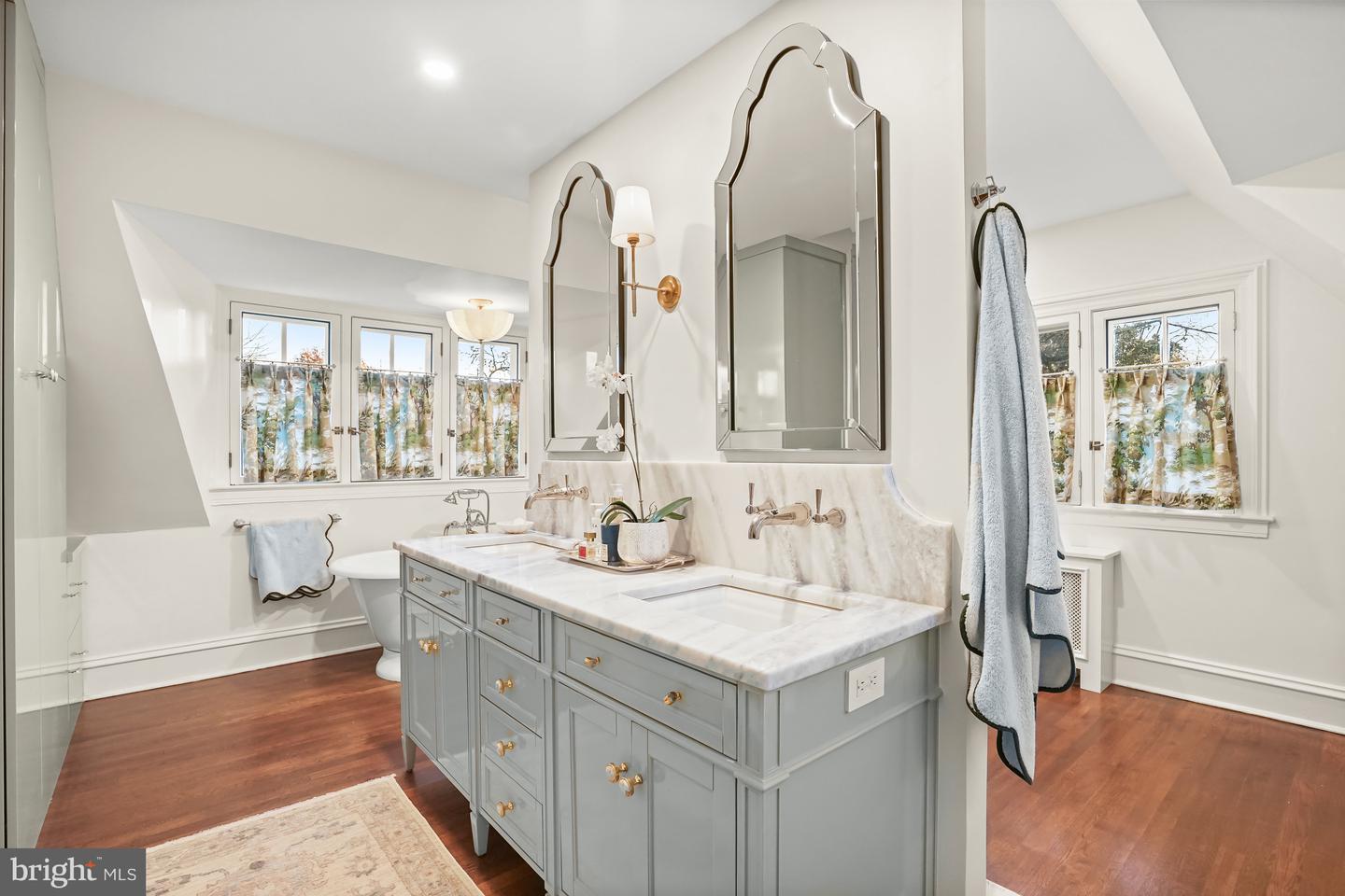 4922 ALBEMARLE ST NW, WASHINGTON, District Of Columbia 20016, 3 Bedrooms Bedrooms, ,3 BathroomsBathrooms,Residential,For sale,4922 ALBEMARLE ST NW,DCDC2231336 MLS # DCDC2231336 4922 ALBEMARLE ST NW, WASHINGTON, District Of Columbia 20016, 3 Bedrooms Bedrooms, ,3 BathroomsBathrooms,Residential,For sale,4922 ALBEMARLE ST NW,DCDC2231336 MLS # DCDC2231336