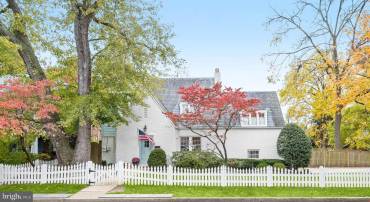 4922 ALBEMARLE ST NW, WASHINGTON, District Of Columbia 20016, 3 Bedrooms Bedrooms, ,3 BathroomsBathrooms,Residential,For sale,4922 ALBEMARLE ST NW,DCDC2231336 MLS # DCDC2231336