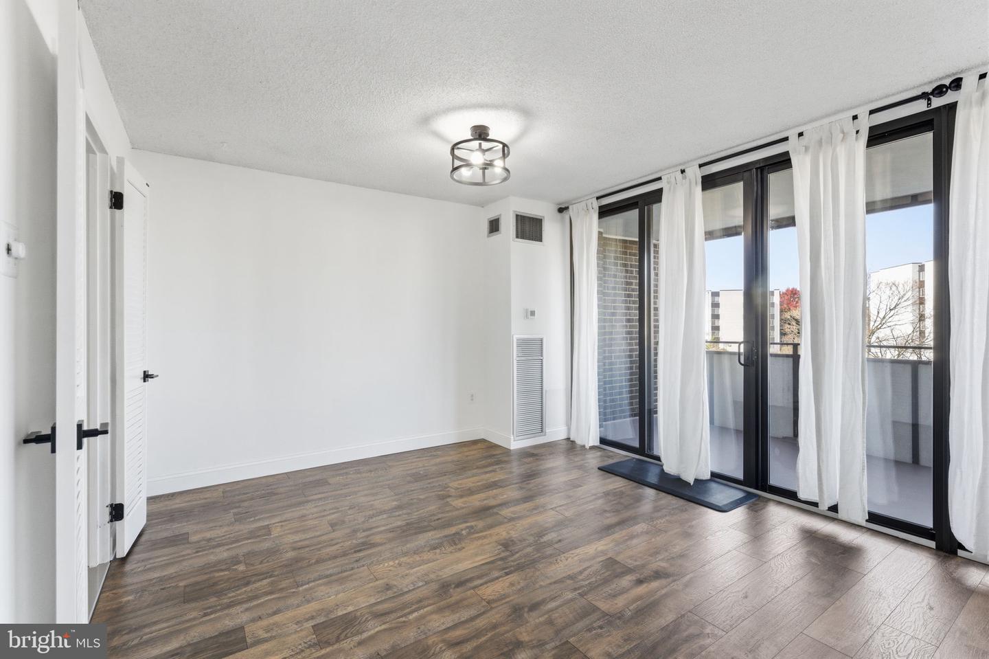 250 S REYNOLDS ST #508, ALEXANDRIA, Virginia 22304, 1 Bedroom Bedrooms, ,1 BathroomBathrooms,Residential,For sale,250 S REYNOLDS ST #508,VAAX2051726 MLS # VAAX2051726 250 S REYNOLDS ST #508, ALEXANDRIA, Virginia 22304, 1 Bedroom Bedrooms, ,1 BathroomBathrooms,Residential,For sale,250 S REYNOLDS ST #508,VAAX2051726 MLS # VAAX2051726