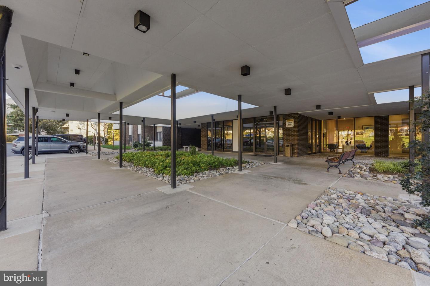 250 S REYNOLDS ST #508, ALEXANDRIA, Virginia 22304, 1 Bedroom Bedrooms, ,1 BathroomBathrooms,Residential,For sale,250 S REYNOLDS ST #508,VAAX2051726 MLS # VAAX2051726 250 S REYNOLDS ST #508, ALEXANDRIA, Virginia 22304, 1 Bedroom Bedrooms, ,1 BathroomBathrooms,Residential,For sale,250 S REYNOLDS ST #508,VAAX2051726 MLS # VAAX2051726