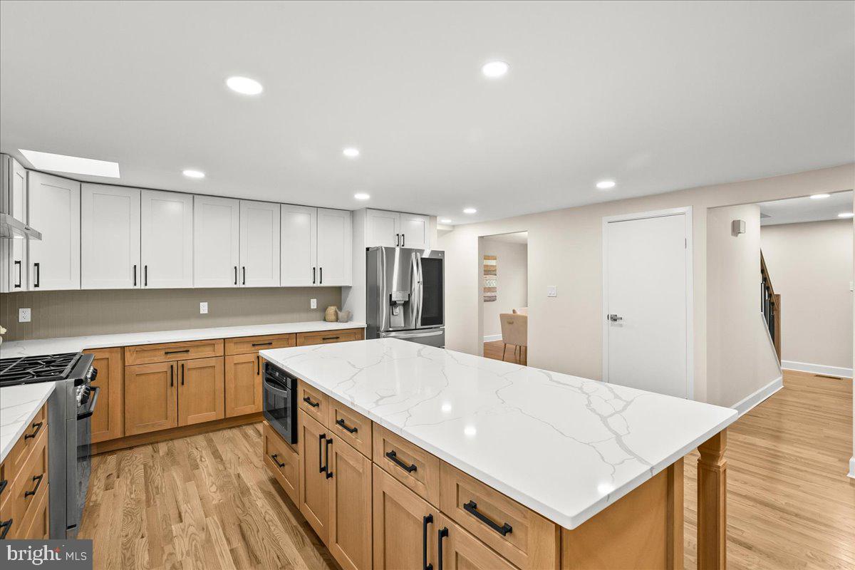 2904 BLUE ROBIN, OAK HILL, Virginia 20171, 5 Bedrooms Bedrooms, ,3 BathroomsBathrooms,Residential,For sale,2904 BLUE ROBIN,VAFX2278728 MLS # VAFX2278728 2904 BLUE ROBIN, OAK HILL, Virginia 20171, 5 Bedrooms Bedrooms, ,3 BathroomsBathrooms,Residential,For sale,2904 BLUE ROBIN,VAFX2278728 MLS # VAFX2278728