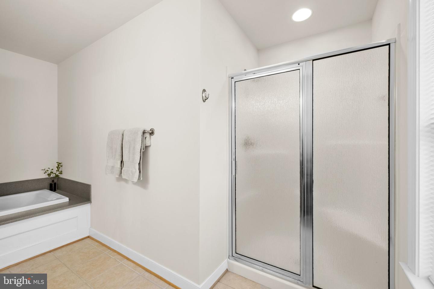 14 OAK RD, BUMPASS, Virginia 23024, 4 Bedrooms Bedrooms, 13 Rooms Rooms,3 BathroomsBathrooms,Residential,For sale,14 OAK RD,VALA2008896 MLS # VALA2008896 14 OAK RD, BUMPASS, Virginia 23024, 4 Bedrooms Bedrooms, 13 Rooms Rooms,3 BathroomsBathrooms,Residential,For sale,14 OAK RD,VALA2008896 MLS # VALA2008896