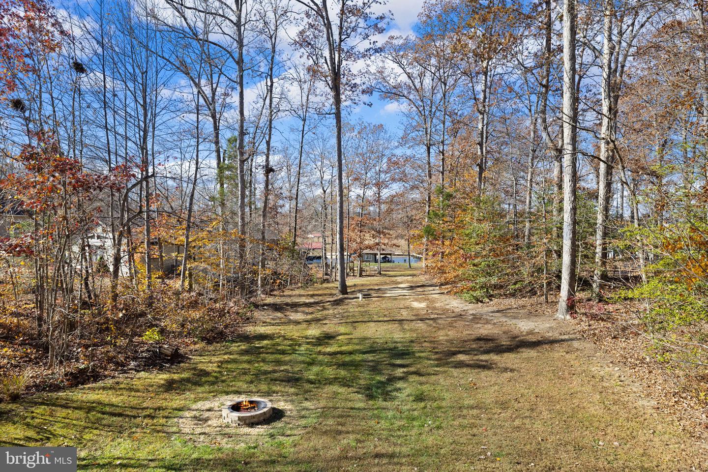 14 OAK RD, BUMPASS, Virginia 23024, 4 Bedrooms Bedrooms, 13 Rooms Rooms,3 BathroomsBathrooms,Residential,For sale,14 OAK RD,VALA2008896 MLS # VALA2008896 14 OAK RD, BUMPASS, Virginia 23024, 4 Bedrooms Bedrooms, 13 Rooms Rooms,3 BathroomsBathrooms,Residential,For sale,14 OAK RD,VALA2008896 MLS # VALA2008896