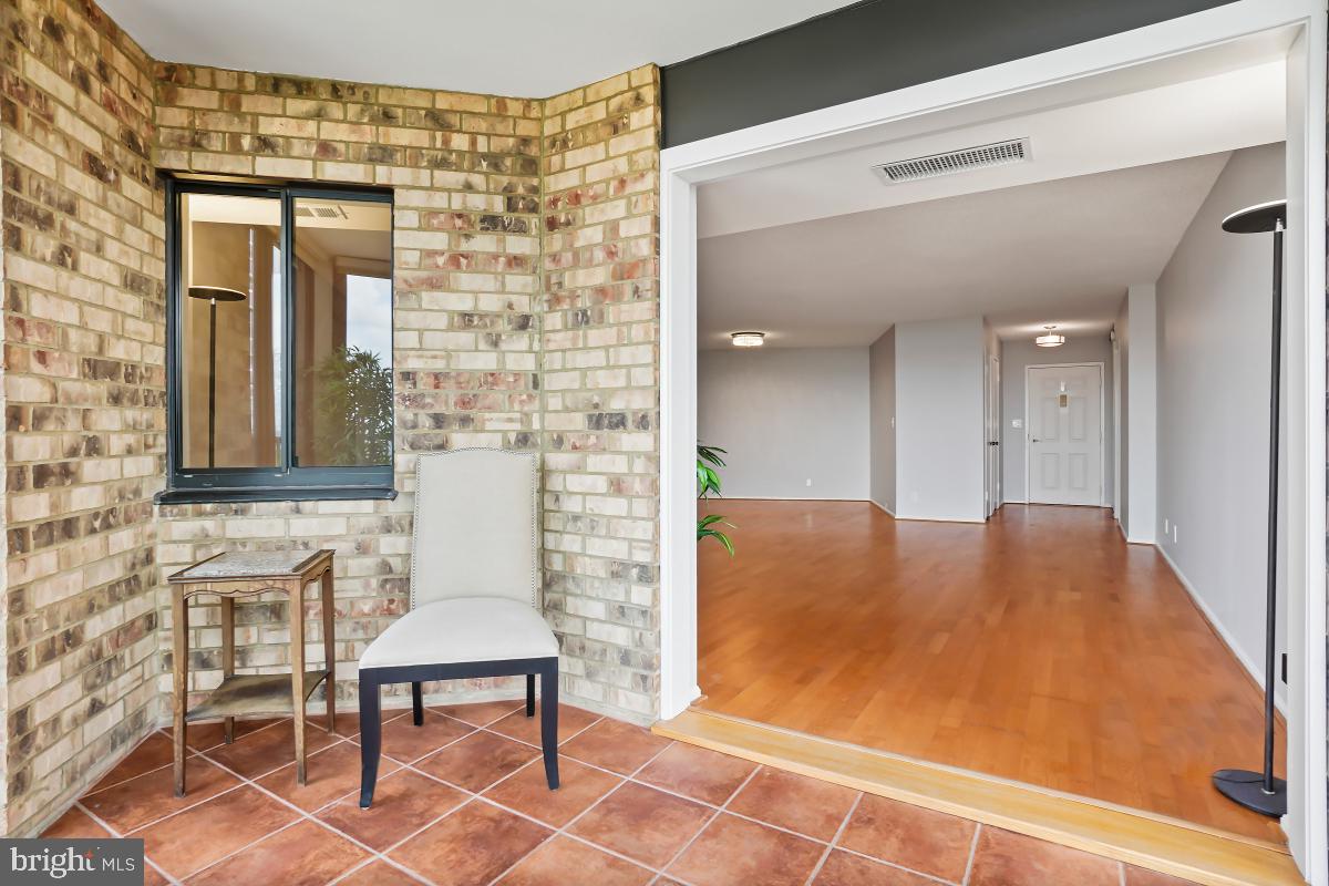 5902 MOUNT EAGLE DR #1503, ALEXANDRIA, Virginia 22303, 2 Bedrooms Bedrooms, 8 Rooms Rooms,1 BathroomBathrooms,Residential,For sale,5902 MOUNT EAGLE DR #1503,VAFX2278870 MLS # VAFX2278870 5902 MOUNT EAGLE DR #1503, ALEXANDRIA, Virginia 22303, 2 Bedrooms Bedrooms, 8 Rooms Rooms,1 BathroomBathrooms,Residential,For sale,5902 MOUNT EAGLE DR #1503,VAFX2278870 MLS # VAFX2278870