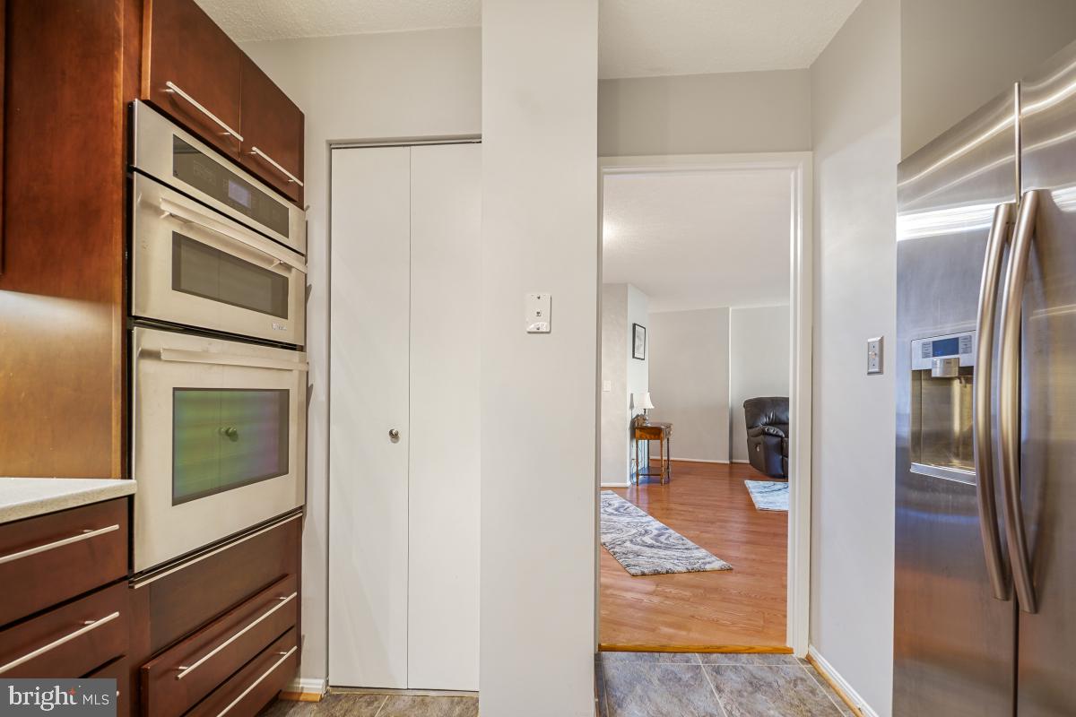 5902 MOUNT EAGLE DR #1503, ALEXANDRIA, Virginia 22303, 2 Bedrooms Bedrooms, 8 Rooms Rooms,1 BathroomBathrooms,Residential,For sale,5902 MOUNT EAGLE DR #1503,VAFX2278870 MLS # VAFX2278870 5902 MOUNT EAGLE DR #1503, ALEXANDRIA, Virginia 22303, 2 Bedrooms Bedrooms, 8 Rooms Rooms,1 BathroomBathrooms,Residential,For sale,5902 MOUNT EAGLE DR #1503,VAFX2278870 MLS # VAFX2278870