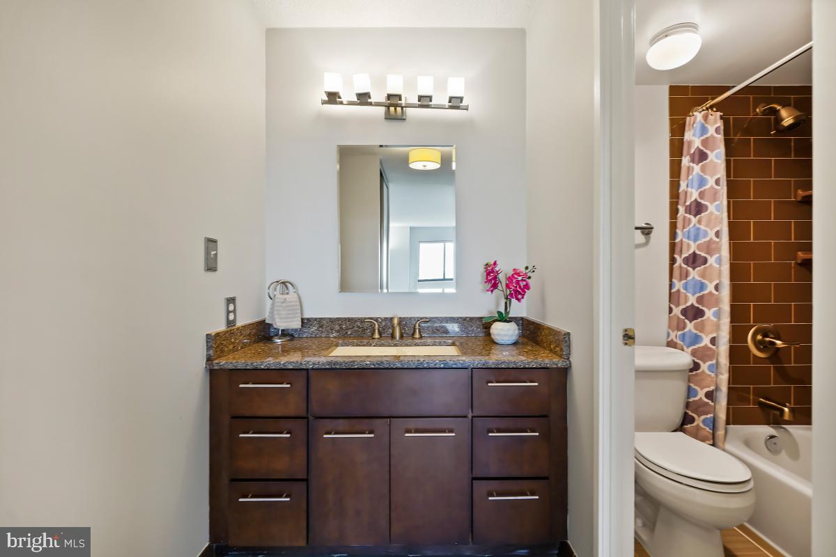 5902 MOUNT EAGLE DR #1503, ALEXANDRIA, Virginia 22303, 2 Bedrooms Bedrooms, 8 Rooms Rooms,1 BathroomBathrooms,Residential,For sale,5902 MOUNT EAGLE DR #1503,VAFX2278870 MLS # VAFX2278870 5902 MOUNT EAGLE DR #1503, ALEXANDRIA, Virginia 22303, 2 Bedrooms Bedrooms, 8 Rooms Rooms,1 BathroomBathrooms,Residential,For sale,5902 MOUNT EAGLE DR #1503,VAFX2278870 MLS # VAFX2278870