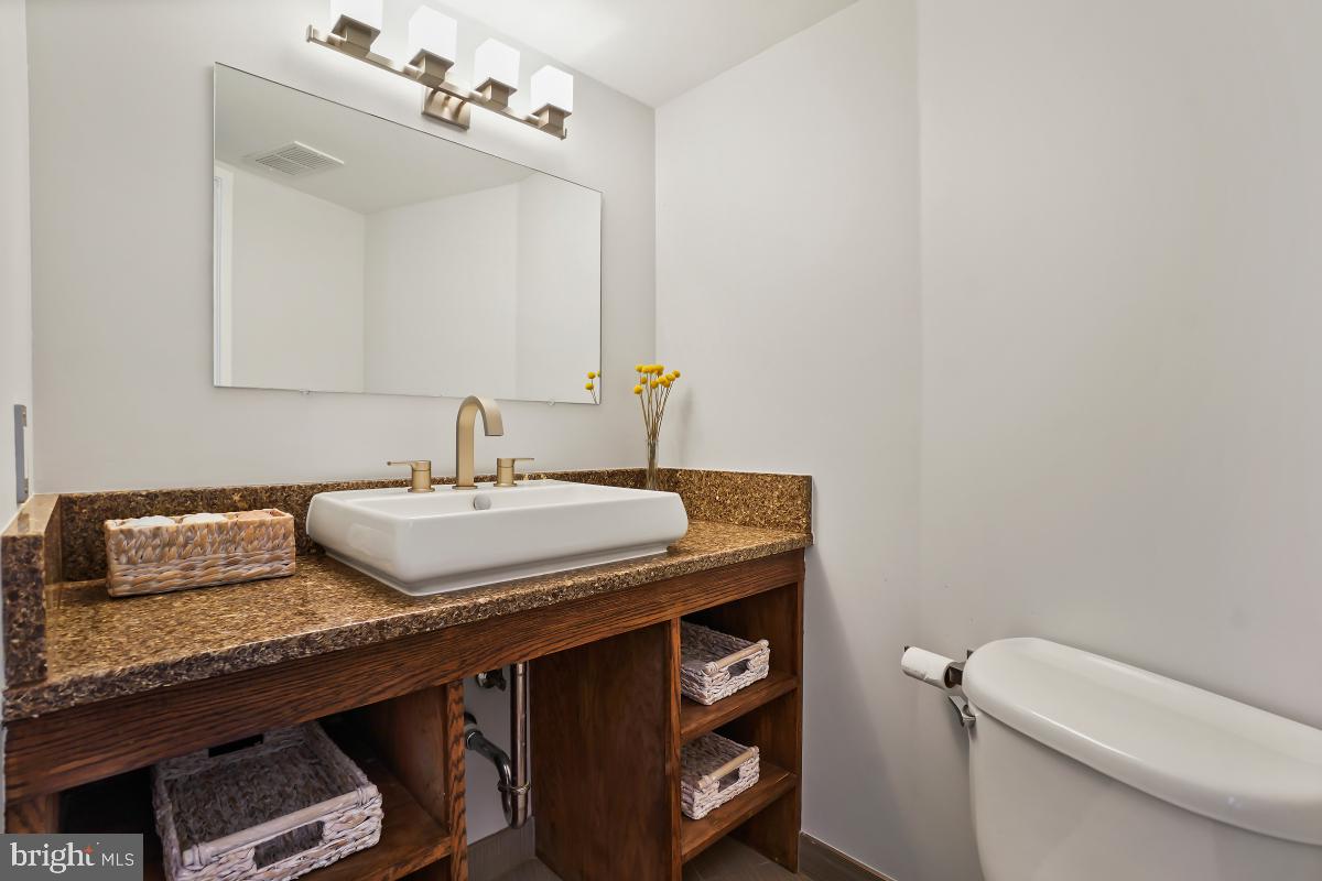 5902 MOUNT EAGLE DR #1503, ALEXANDRIA, Virginia 22303, 2 Bedrooms Bedrooms, 8 Rooms Rooms,1 BathroomBathrooms,Residential,For sale,5902 MOUNT EAGLE DR #1503,VAFX2278870 MLS # VAFX2278870 5902 MOUNT EAGLE DR #1503, ALEXANDRIA, Virginia 22303, 2 Bedrooms Bedrooms, 8 Rooms Rooms,1 BathroomBathrooms,Residential,For sale,5902 MOUNT EAGLE DR #1503,VAFX2278870 MLS # VAFX2278870