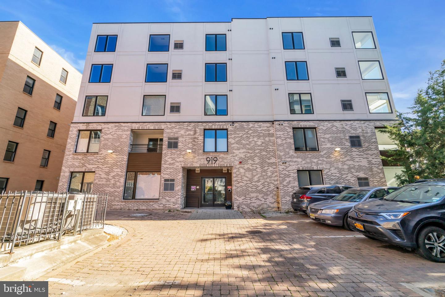 919 12TH ST NE #A303, WASHINGTON, District Of Columbia 20002, 2 Bedrooms Bedrooms, ,2 BathroomsBathrooms,Residential,For sale,919 12TH ST NE #A303,DCDC2231528 MLS # DCDC2231528 919 12TH ST NE #A303, WASHINGTON, District Of Columbia 20002, 2 Bedrooms Bedrooms, ,2 BathroomsBathrooms,Residential,For sale,919 12TH ST NE #A303,DCDC2231528 MLS # DCDC2231528