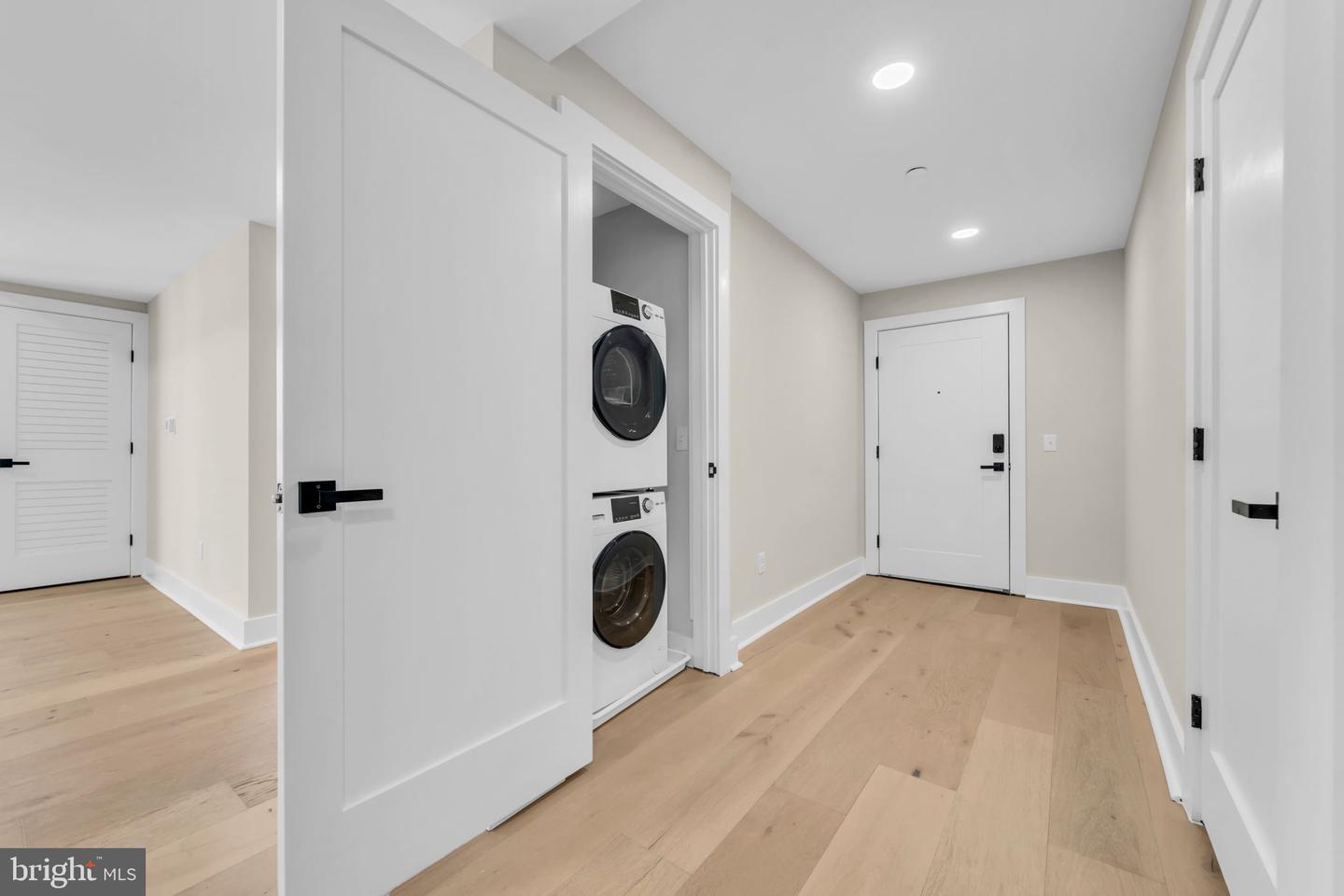 919 12TH ST NE #A303, WASHINGTON, District Of Columbia 20002, 2 Bedrooms Bedrooms, ,2 BathroomsBathrooms,Residential,For sale,919 12TH ST NE #A303,DCDC2231528 MLS # DCDC2231528 919 12TH ST NE #A303, WASHINGTON, District Of Columbia 20002, 2 Bedrooms Bedrooms, ,2 BathroomsBathrooms,Residential,For sale,919 12TH ST NE #A303,DCDC2231528 MLS # DCDC2231528