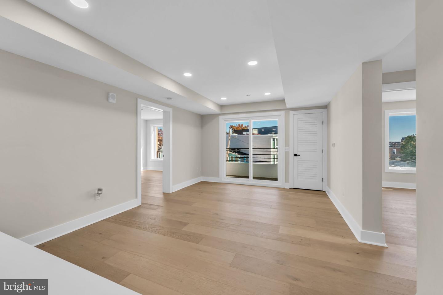 919 12TH ST NE #A303, WASHINGTON, District Of Columbia 20002, 2 Bedrooms Bedrooms, ,2 BathroomsBathrooms,Residential,For sale,919 12TH ST NE #A303,DCDC2231528 MLS # DCDC2231528 919 12TH ST NE #A303, WASHINGTON, District Of Columbia 20002, 2 Bedrooms Bedrooms, ,2 BathroomsBathrooms,Residential,For sale,919 12TH ST NE #A303,DCDC2231528 MLS # DCDC2231528