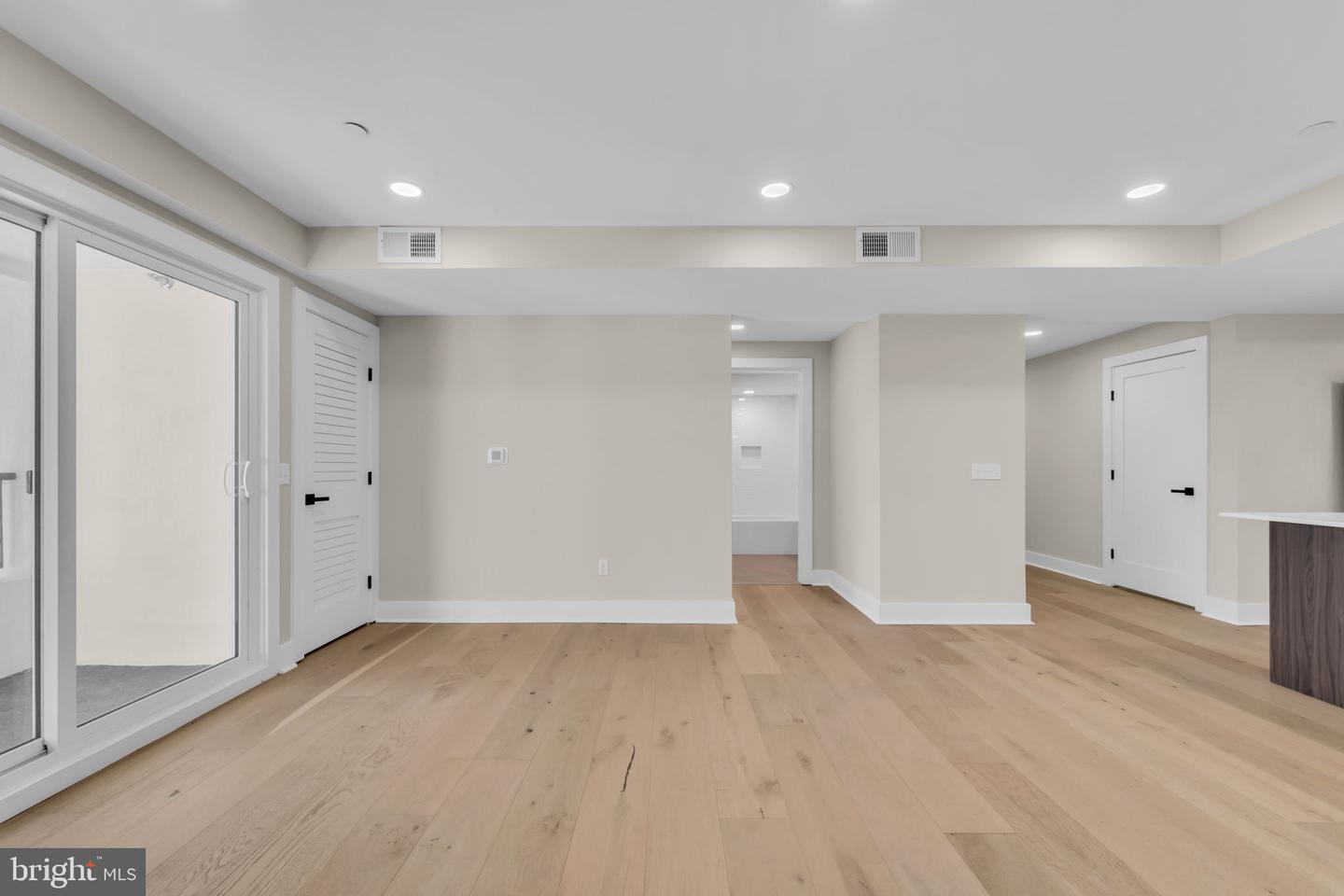 919 12TH ST NE #A303, WASHINGTON, District Of Columbia 20002, 2 Bedrooms Bedrooms, ,2 BathroomsBathrooms,Residential,For sale,919 12TH ST NE #A303,DCDC2231528 MLS # DCDC2231528 919 12TH ST NE #A303, WASHINGTON, District Of Columbia 20002, 2 Bedrooms Bedrooms, ,2 BathroomsBathrooms,Residential,For sale,919 12TH ST NE #A303,DCDC2231528 MLS # DCDC2231528