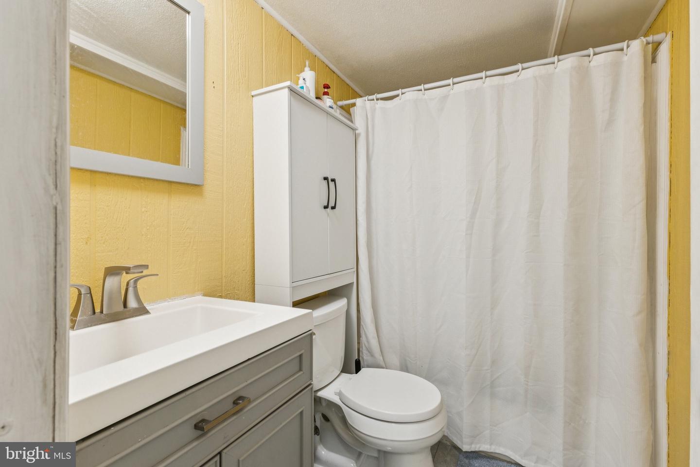 10237 HOOK RD, RAPIDAN, Virginia 22733, 3 Bedrooms Bedrooms, ,2 BathroomsBathrooms,Residential,For sale,10237 HOOK RD,VAOR2012776 MLS # VAOR2012776 10237 HOOK RD, RAPIDAN, Virginia 22733, 3 Bedrooms Bedrooms, ,2 BathroomsBathrooms,Residential,For sale,10237 HOOK RD,VAOR2012776 MLS # VAOR2012776