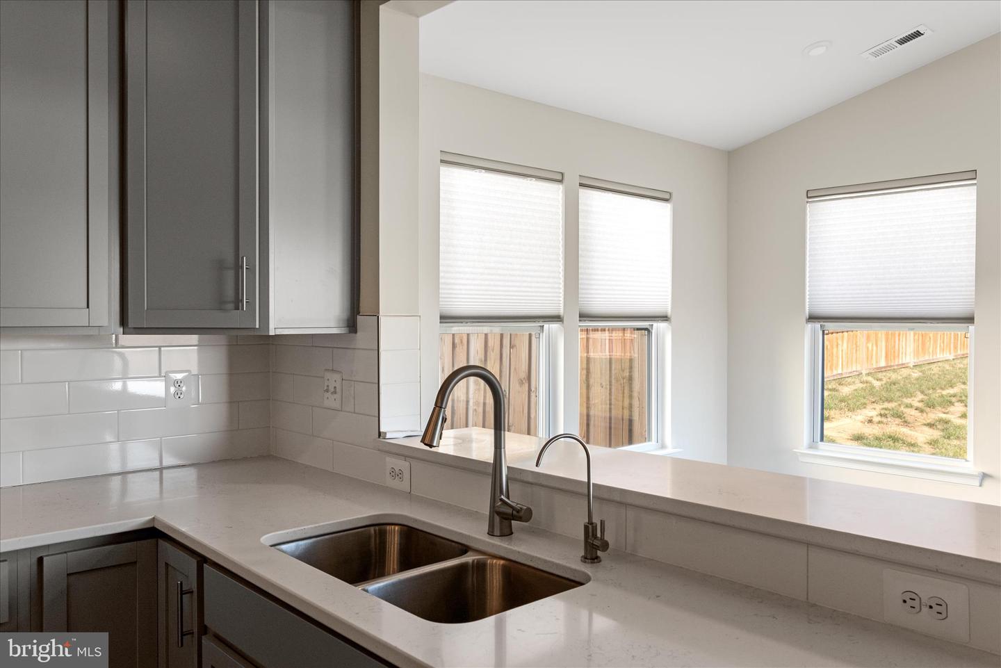 77 SIGNAL KNOB COTTAGE DR, STRASBURG, Virginia 22657, 4 Bedrooms Bedrooms, ,2 BathroomsBathrooms,Residential,For sale,77 SIGNAL KNOB COTTAGE DR,VASH2012962 MLS # VASH2012962 77 SIGNAL KNOB COTTAGE DR, STRASBURG, Virginia 22657, 4 Bedrooms Bedrooms, ,2 BathroomsBathrooms,Residential,For sale,77 SIGNAL KNOB COTTAGE DR,VASH2012962 MLS # VASH2012962