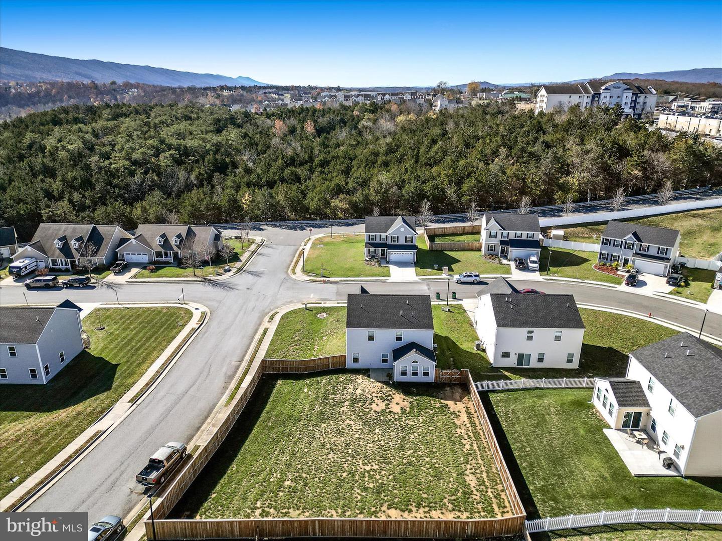 77 SIGNAL KNOB COTTAGE DR, STRASBURG, Virginia 22657, 4 Bedrooms Bedrooms, ,2 BathroomsBathrooms,Residential,For sale,77 SIGNAL KNOB COTTAGE DR,VASH2012962 MLS # VASH2012962 77 SIGNAL KNOB COTTAGE DR, STRASBURG, Virginia 22657, 4 Bedrooms Bedrooms, ,2 BathroomsBathrooms,Residential,For sale,77 SIGNAL KNOB COTTAGE DR,VASH2012962 MLS # VASH2012962