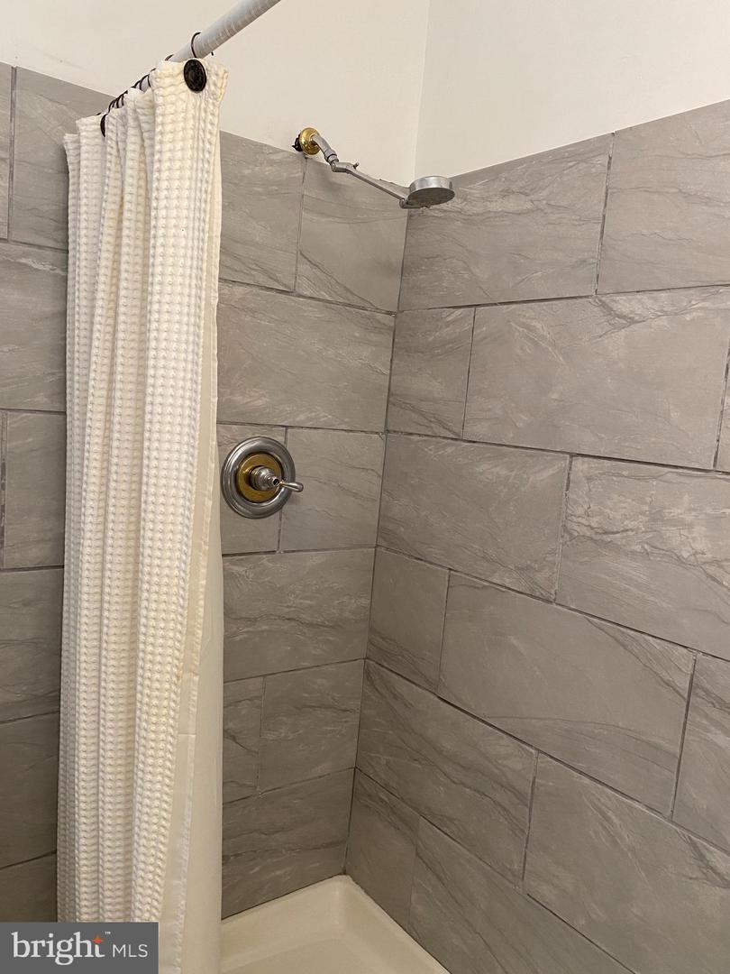 1005 EVARTS ST NE, WASHINGTON, District Of Columbia 20018, 3 Bedrooms Bedrooms, ,3 BathroomsBathrooms,Residential,For sale,1005 EVARTS ST NE,DCDC2231402 MLS # DCDC2231402 1005 EVARTS ST NE, WASHINGTON, District Of Columbia 20018, 3 Bedrooms Bedrooms, ,3 BathroomsBathrooms,Residential,For sale,1005 EVARTS ST NE,DCDC2231402 MLS # DCDC2231402