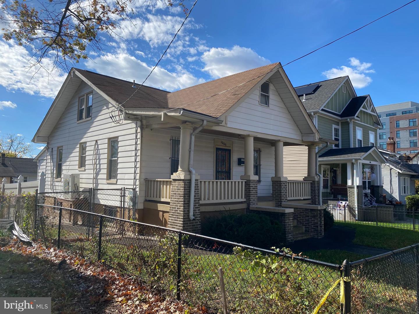 1005 EVARTS ST NE, WASHINGTON, District Of Columbia 20018, 3 Bedrooms Bedrooms, ,3 BathroomsBathrooms,Residential,For sale,1005 EVARTS ST NE,DCDC2231402 MLS # DCDC2231402 1005 EVARTS ST NE, WASHINGTON, District Of Columbia 20018, 3 Bedrooms Bedrooms, ,3 BathroomsBathrooms,Residential,For sale,1005 EVARTS ST NE,DCDC2231402 MLS # DCDC2231402