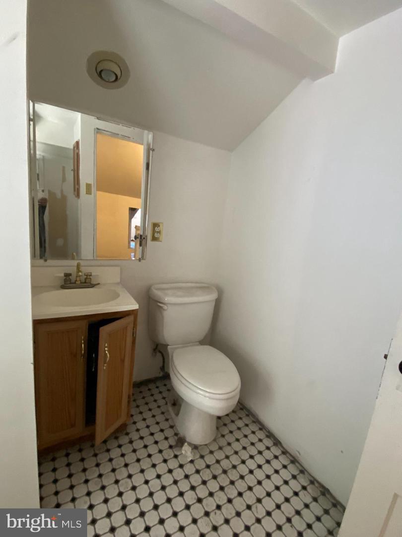 1005 EVARTS ST NE, WASHINGTON, District Of Columbia 20018, 3 Bedrooms Bedrooms, ,3 BathroomsBathrooms,Residential,For sale,1005 EVARTS ST NE,DCDC2231402 MLS # DCDC2231402 1005 EVARTS ST NE, WASHINGTON, District Of Columbia 20018, 3 Bedrooms Bedrooms, ,3 BathroomsBathrooms,Residential,For sale,1005 EVARTS ST NE,DCDC2231402 MLS # DCDC2231402