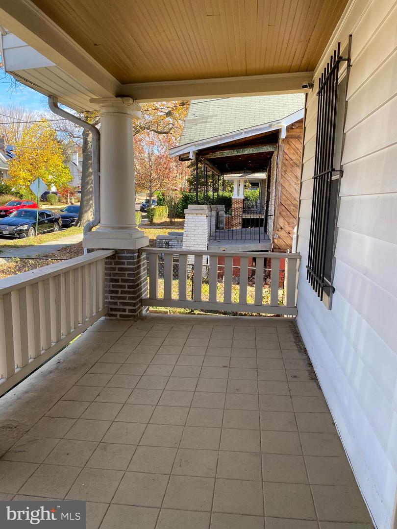 1005 EVARTS ST NE, WASHINGTON, District Of Columbia 20018, 3 Bedrooms Bedrooms, ,3 BathroomsBathrooms,Residential,For sale,1005 EVARTS ST NE,DCDC2231402 MLS # DCDC2231402 1005 EVARTS ST NE, WASHINGTON, District Of Columbia 20018, 3 Bedrooms Bedrooms, ,3 BathroomsBathrooms,Residential,For sale,1005 EVARTS ST NE,DCDC2231402 MLS # DCDC2231402