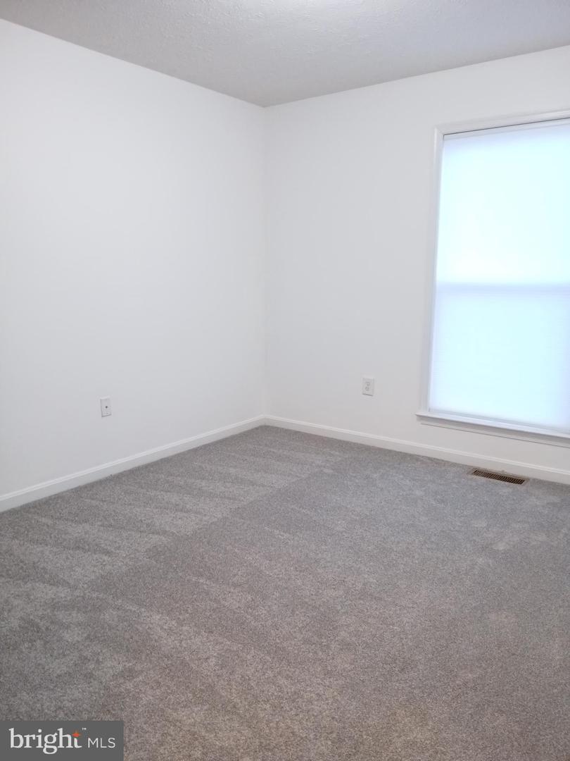 189 PINEY FOREST DR, COLONIAL BEACH, Virginia 22443, 4 Bedrooms Bedrooms, ,2 BathroomsBathrooms,Residential,For sale,189 PINEY FOREST DR,VAWE2010092 MLS # VAWE2010092 189 PINEY FOREST DR, COLONIAL BEACH, Virginia 22443, 4 Bedrooms Bedrooms, ,2 BathroomsBathrooms,Residential,For sale,189 PINEY FOREST DR,VAWE2010092 MLS # VAWE2010092