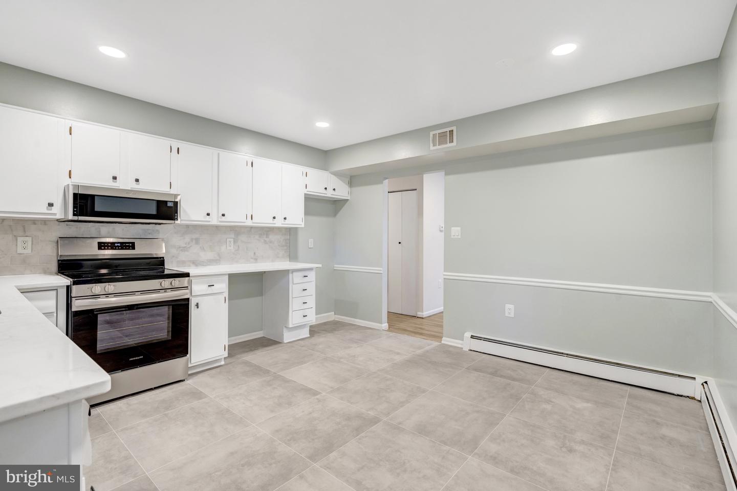 104 W AMHURST PL, STERLING, Virginia 20164, 3 Bedrooms Bedrooms, 8 Rooms Rooms,2 BathroomsBathrooms,Residential,For sale,104 W AMHURST PL,VALO2111002 MLS # VALO2111002 104 W AMHURST PL, STERLING, Virginia 20164, 3 Bedrooms Bedrooms, 8 Rooms Rooms,2 BathroomsBathrooms,Residential,For sale,104 W AMHURST PL,VALO2111002 MLS # VALO2111002