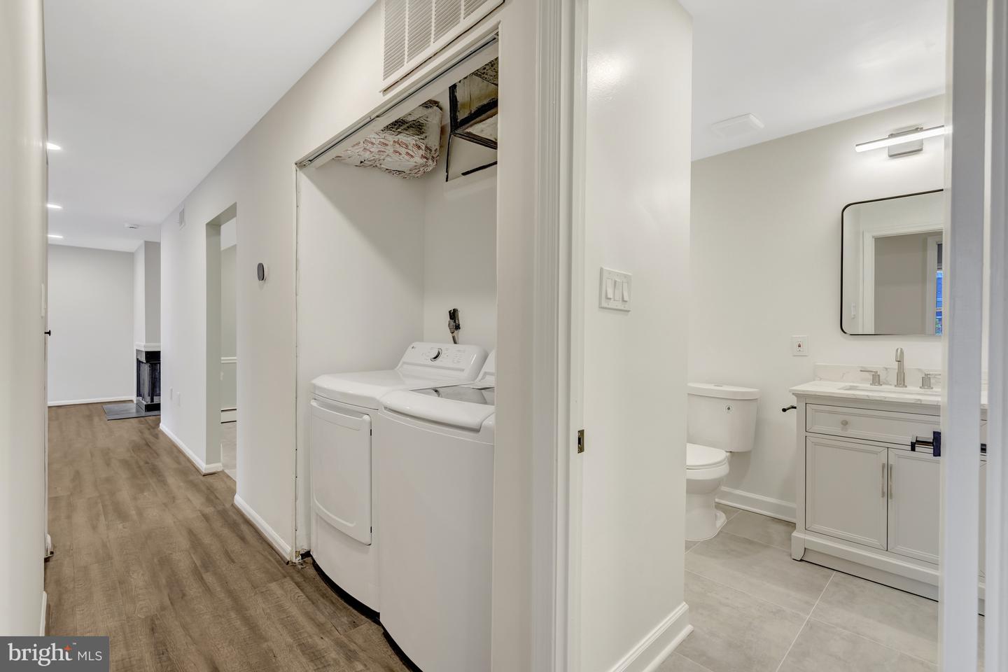 104 W AMHURST PL, STERLING, Virginia 20164, 3 Bedrooms Bedrooms, 8 Rooms Rooms,2 BathroomsBathrooms,Residential,For sale,104 W AMHURST PL,VALO2111002 MLS # VALO2111002 104 W AMHURST PL, STERLING, Virginia 20164, 3 Bedrooms Bedrooms, 8 Rooms Rooms,2 BathroomsBathrooms,Residential,For sale,104 W AMHURST PL,VALO2111002 MLS # VALO2111002