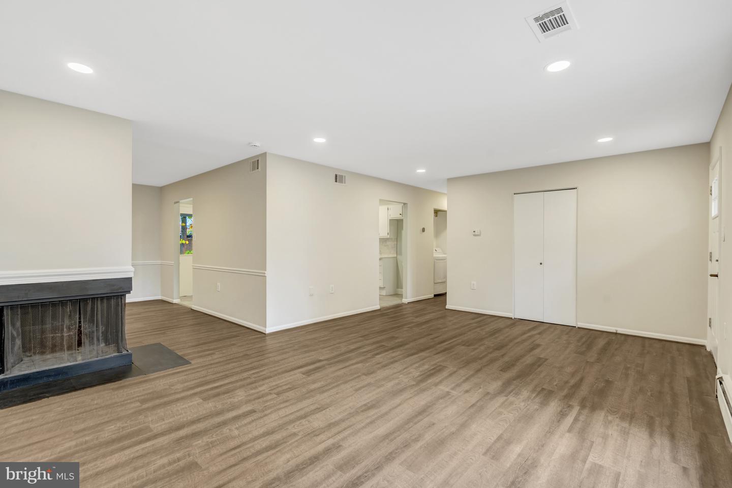 104 W AMHURST PL, STERLING, Virginia 20164, 3 Bedrooms Bedrooms, 8 Rooms Rooms,2 BathroomsBathrooms,Residential,For sale,104 W AMHURST PL,VALO2111002 MLS # VALO2111002 104 W AMHURST PL, STERLING, Virginia 20164, 3 Bedrooms Bedrooms, 8 Rooms Rooms,2 BathroomsBathrooms,Residential,For sale,104 W AMHURST PL,VALO2111002 MLS # VALO2111002