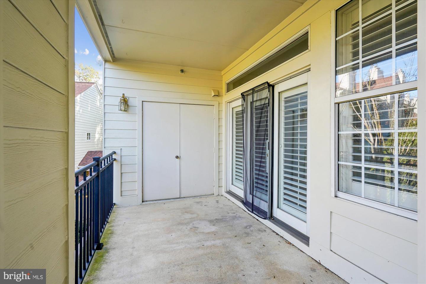 1314 GARDEN CIR #C, RESTON, Virginia 20194, 2 Bedrooms Bedrooms, 8 Rooms Rooms,2 BathroomsBathrooms,Residential,For sale,1314 GARDEN CIR #C,VAFX2278734 MLS # VAFX2278734