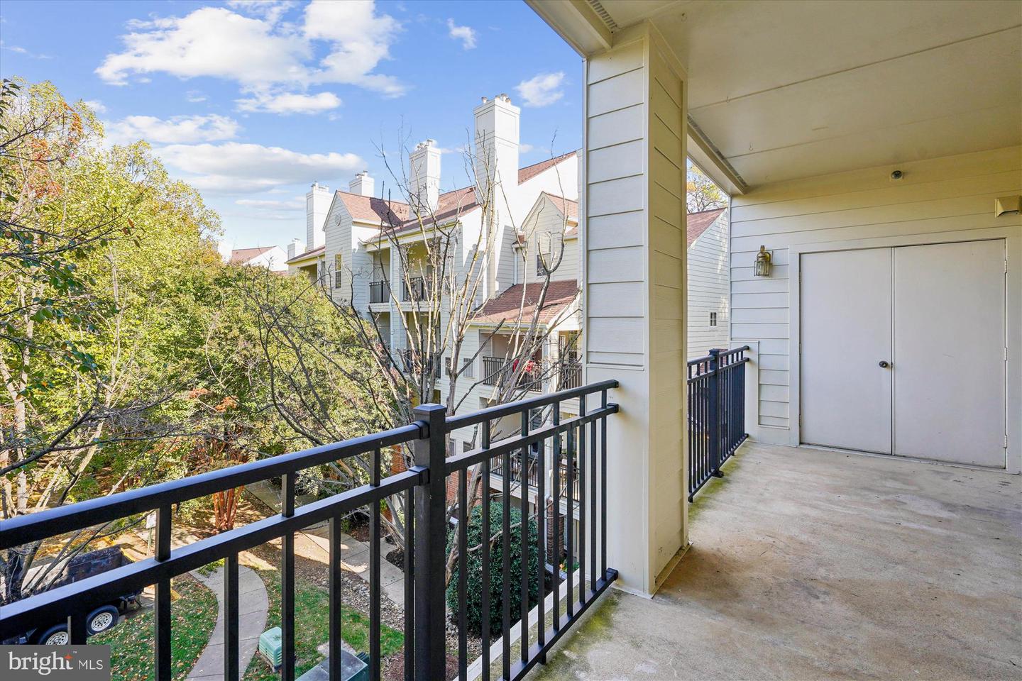 1314 GARDEN CIR #C, RESTON, Virginia 20194, 2 Bedrooms Bedrooms, 8 Rooms Rooms,2 BathroomsBathrooms,Residential,For sale,1314 GARDEN CIR #C,VAFX2278734 MLS # VAFX2278734