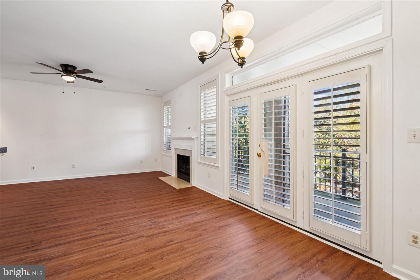 1314 GARDEN CIR #C, RESTON, Virginia 20194, 2 Bedrooms Bedrooms, 8 Rooms Rooms,2 BathroomsBathrooms,Residential,For sale,1314 GARDEN CIR #C,VAFX2278734 MLS # VAFX2278734